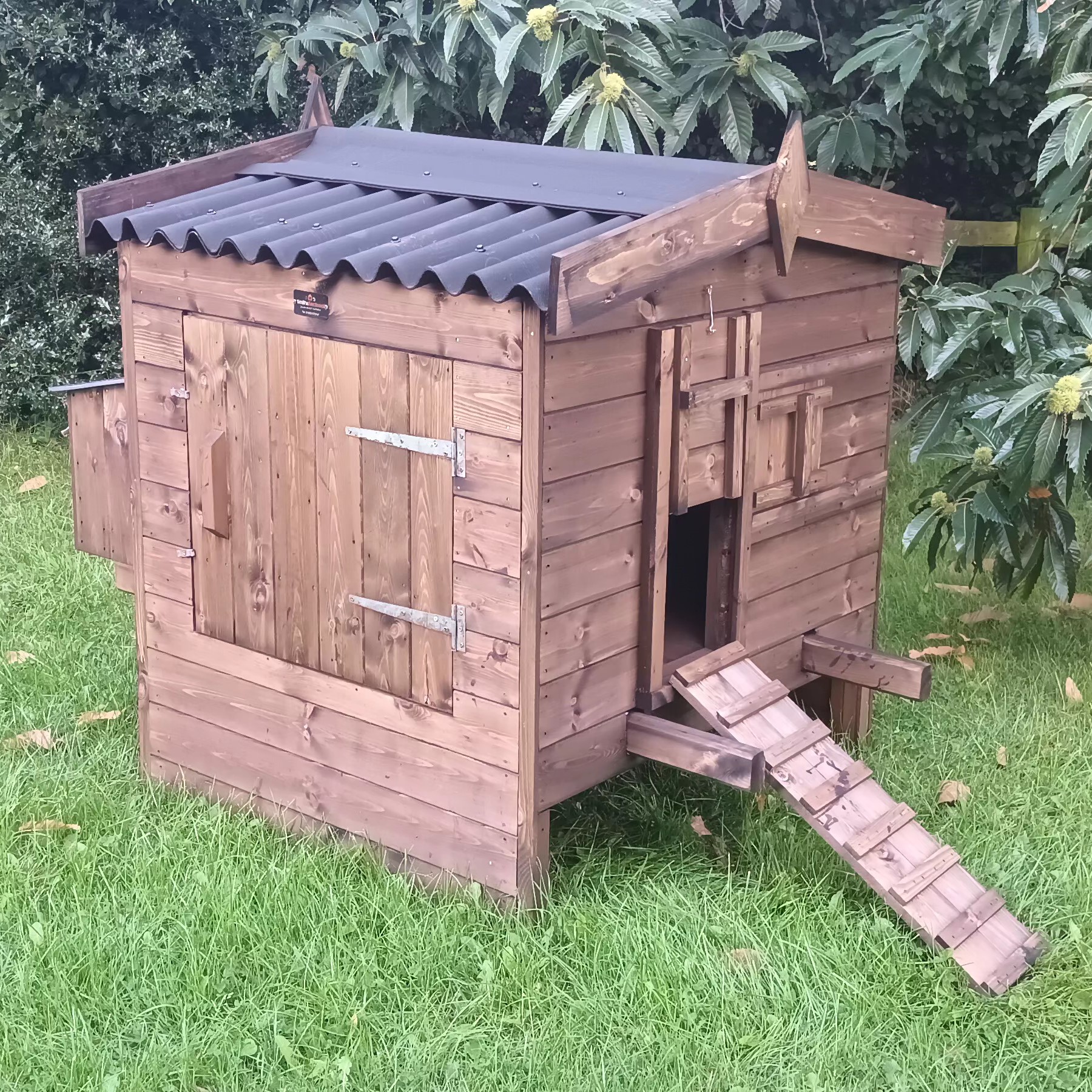 The Holt 8 Bird Hen House